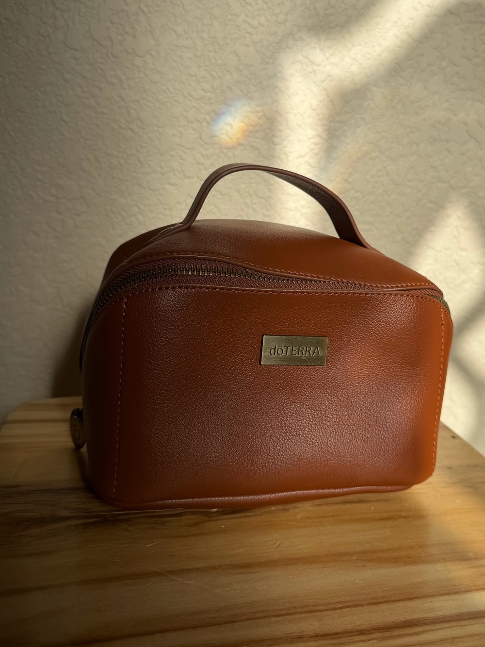 DoTERRA clamshell travel bag